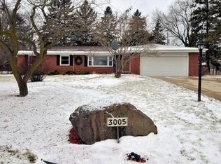 3005 Smith Dr, Brookfield, WI 53005