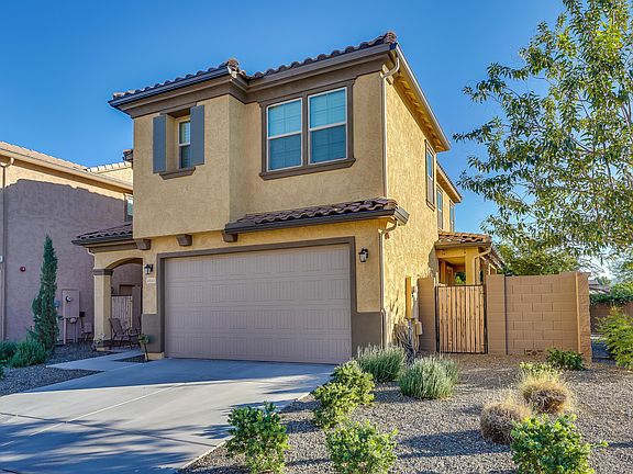 3rd image of 4643 E Tierra Buena Ln