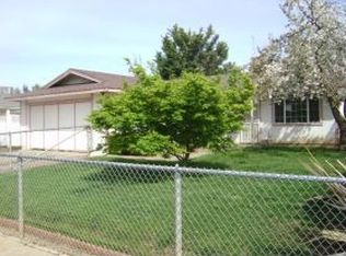 19284 N Augusta St, Woodbridge, CA 95258