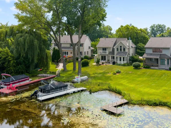 7450 East Wind Lake ROAD, Waterford, WI 53185