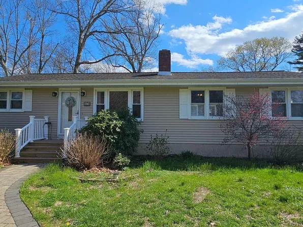 83 Pindale Dr, Pittsgrove, NJ 08318