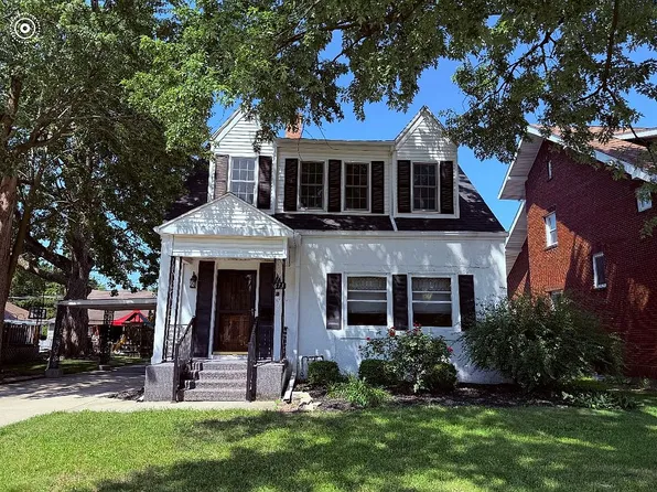 673 N Main St, Celina, OH 45822