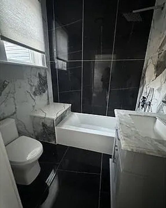 1st image of 86 Irving St APT 1