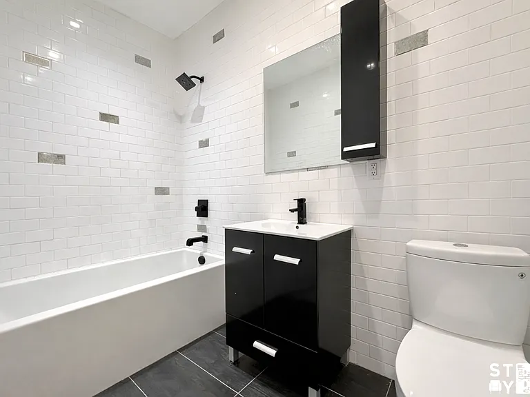1556 Fulton St #Penthouse B — Photo 5