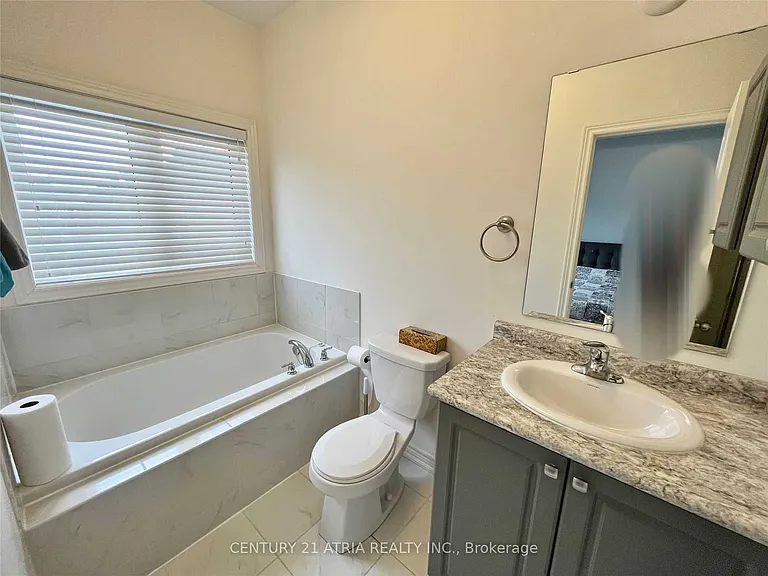 12 Constable St — Photo 14