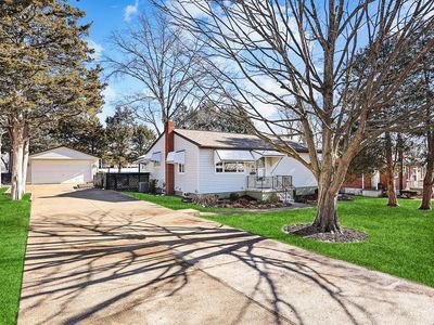 4849 Oakbrier Dr, Saint Louis, MO, 63128