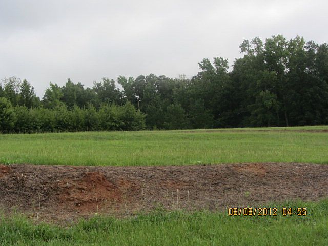 2nd image of 142 Plainsman Hills Ln