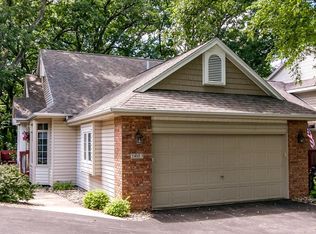 3403 Riverpointe Cir NE, Cedar Rapids, IA 52411