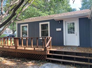 8426 Douglas Ave, Kansas City, MO 64114