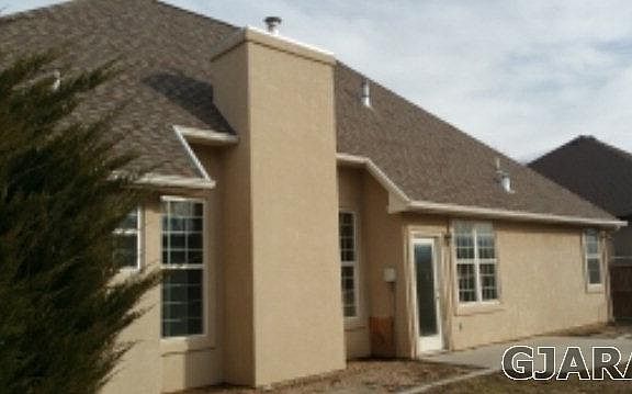 3rd image of 295 Vista Valley Dr