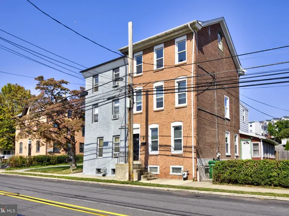 818 E Hector St, Conshohocken, PA 19428