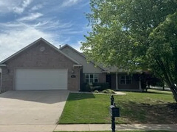 433 N Drewrys Bluff Dr, Fayetteville, AR 72704