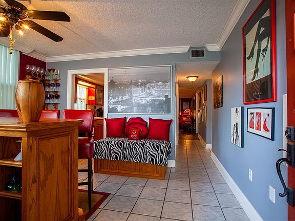 2nd image of 2623 Seville Blvd Unit 104