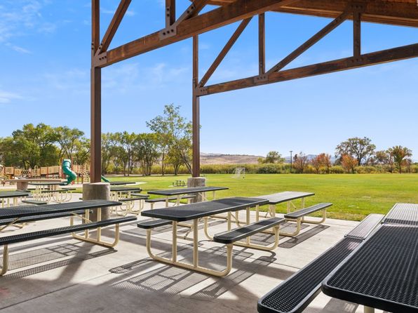 982 Bobcat Ridge Rd, Sparks, NV 89436