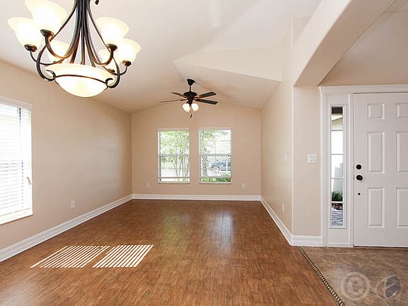 3rd image of 15517 Starling Water Dr