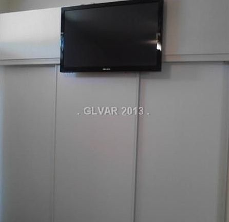 5th image of 922 Celebration Dr