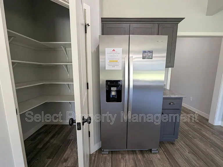 1408 Sacred Oak Ct — Photo 13