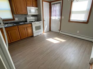 398 Fernbank Rd, Springfield, MA 01129