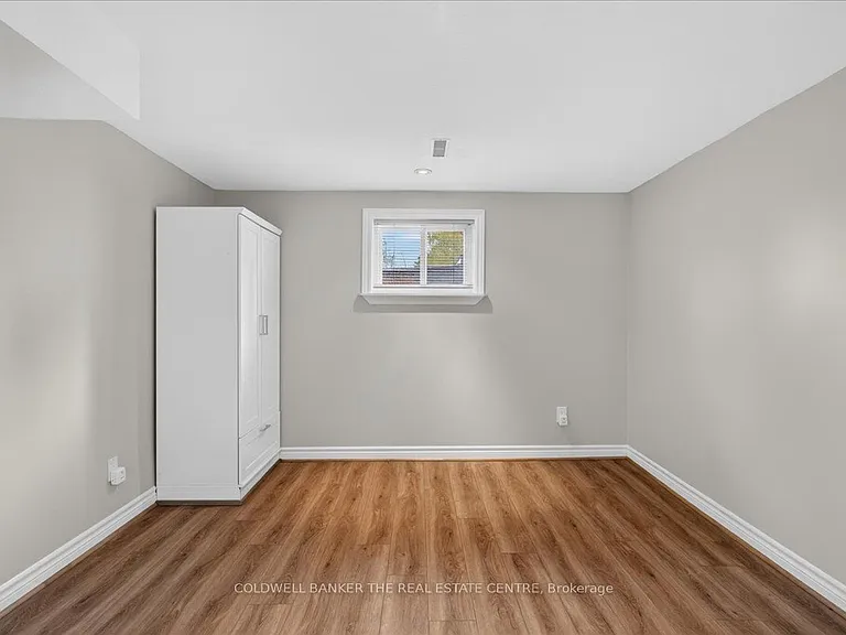 117 Bolton Ave — Photo 5