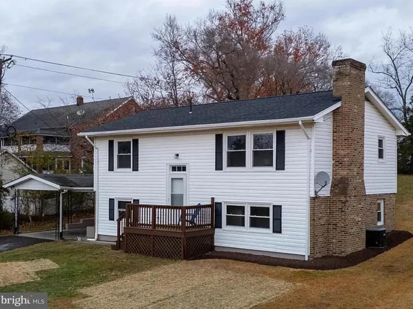 126 Welsh Park Pl, Lexington, VA 24450