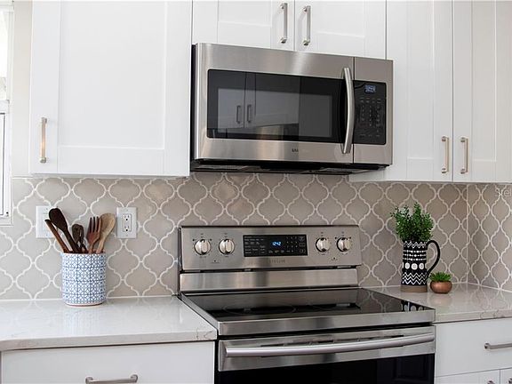 5th image of 6061 Bahia Del Mar Blvd APT 211