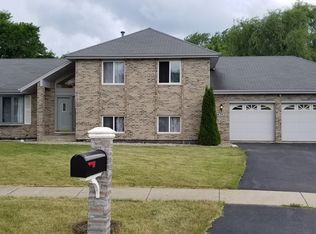 4362 Maple Ter, Country Club Hills, IL