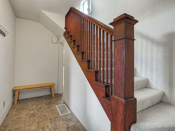 2nd image of 2323 S Sheridan Ave