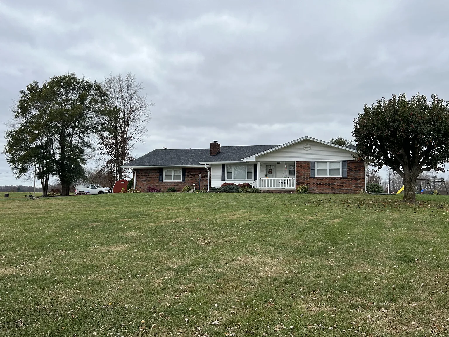4592 Willailla Rd photo 1