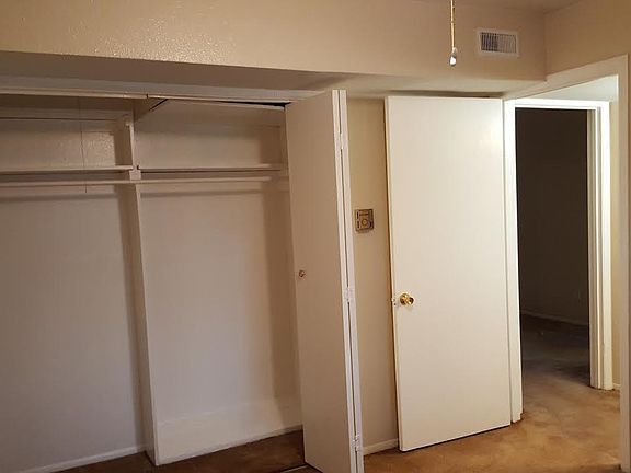 4th image of 5203 Gaston Ave APT 116