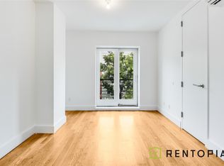 106 Meserole St #202B, Brooklyn, NY 11206