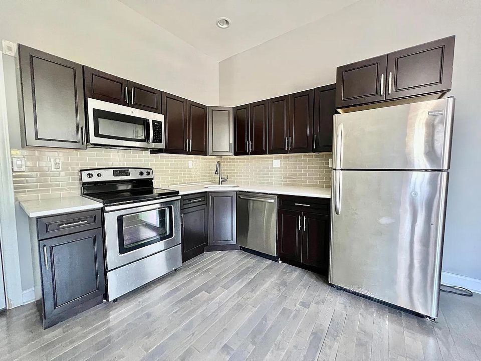 1st image of 4100-02 Parkside Ave #3F