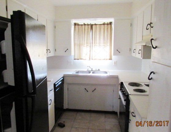 3rd image of 322 S 24th St