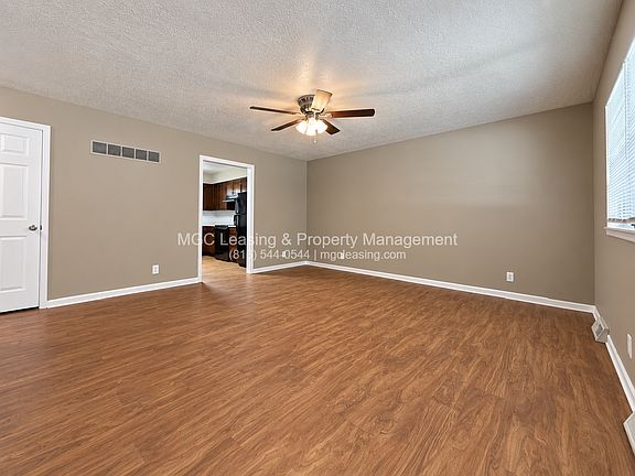 5th image of 717 NW 6th St APT A