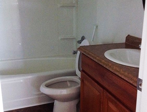 5th image of 3310 Bedford Ave APT A12