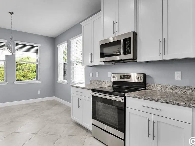 5018 Inshore Landing Dr — Photo 15