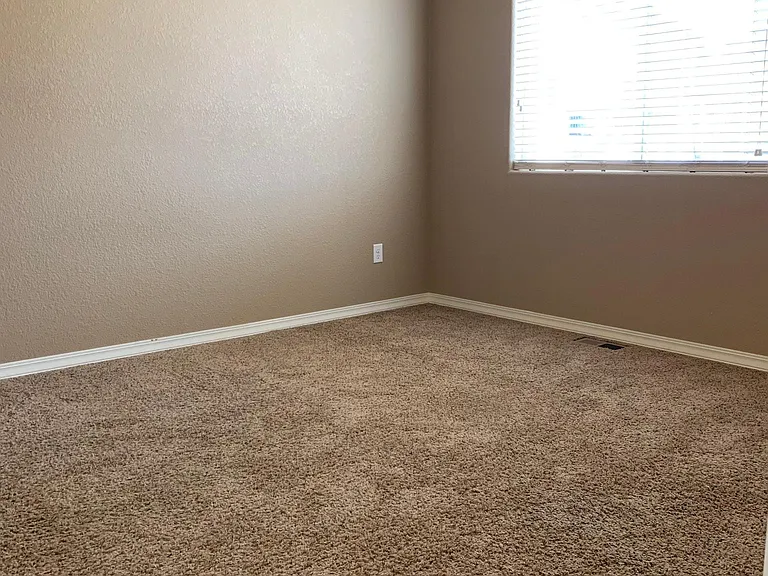 1004 Diamond Rim Dr — Photo 27