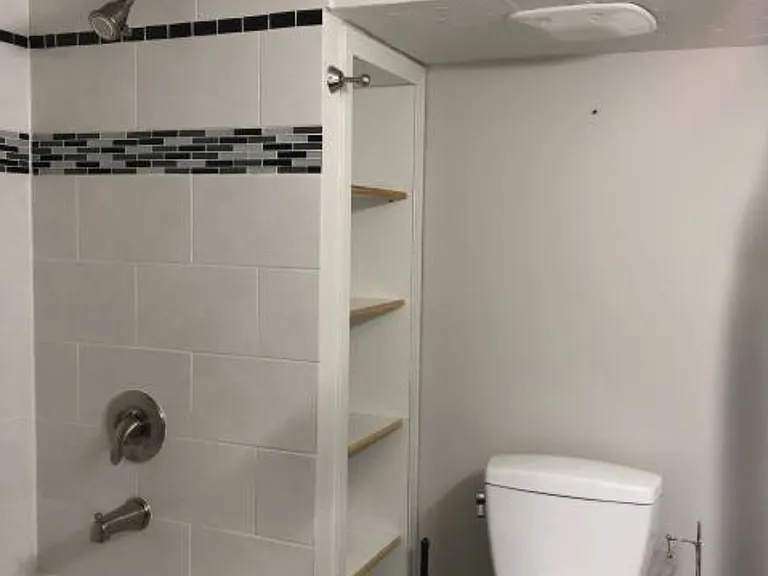 43 Bowie Ave — Photo 10