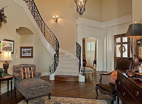 4th image of 11466 Lenox Ln