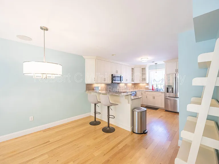 28 Armstrong Rd #C21 — Photo 8
