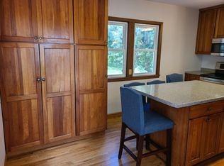 11898 Knolls Path, Lakeville, MN 55044