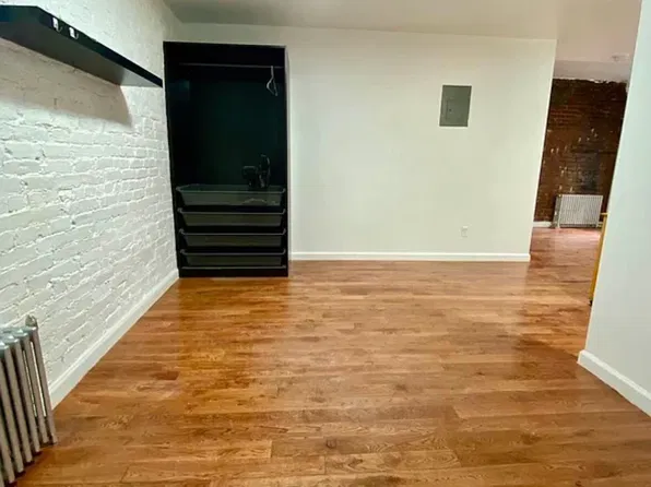 251 Elizabeth Street #5, photo 4