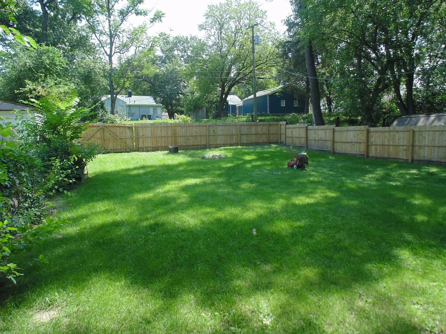 2235 Union St — Photo 2