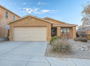 11109 Red Robin Rd SW, Albuquerque, NM 87121
