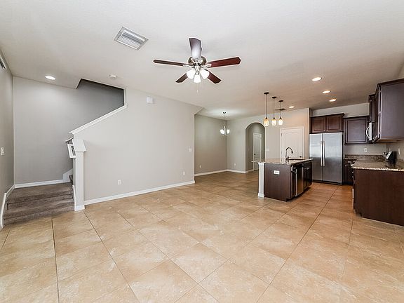 4th image of 10408 Red Carpet Ct