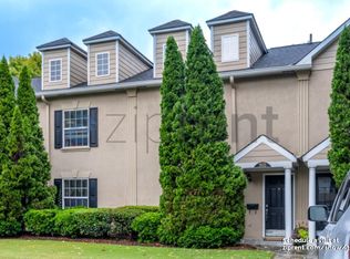 905 Brighton Point, Sandy Springs, GA 30328