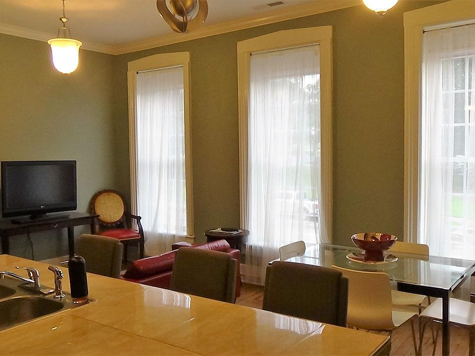 403 Broadway Hannibal MO Zillow