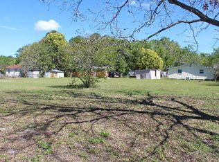 90 Delaware Rd, Jesup, GA 31545