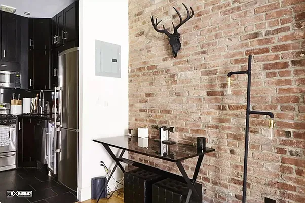 Rented by Citi Habitats | media 19