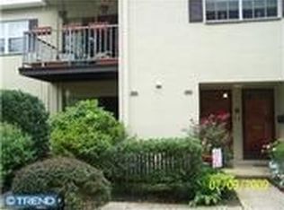 303 Old Forge Xing, Devon, PA 19333