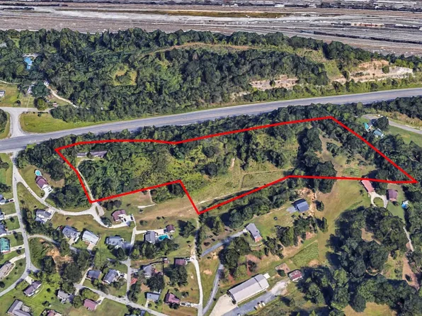 780 Mahlon St, Raceland, KY 41169